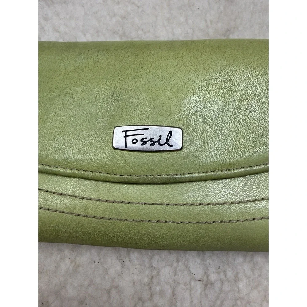 Vintage Y2K Fossil Spring Green Leather Trifold Wallet Organizer Retro 2000s